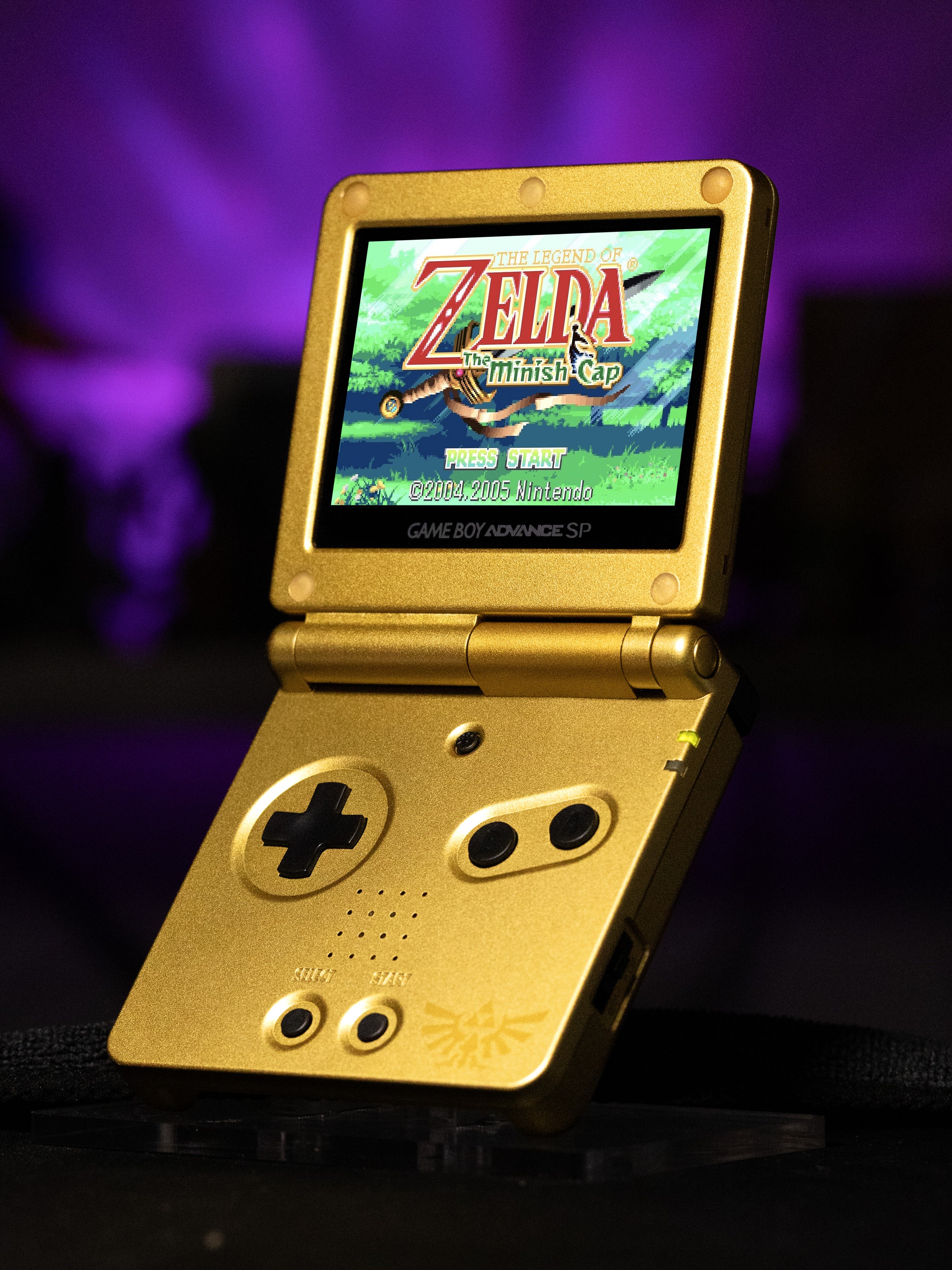 Game Boy Advance SP – Zelda Triforce Edition